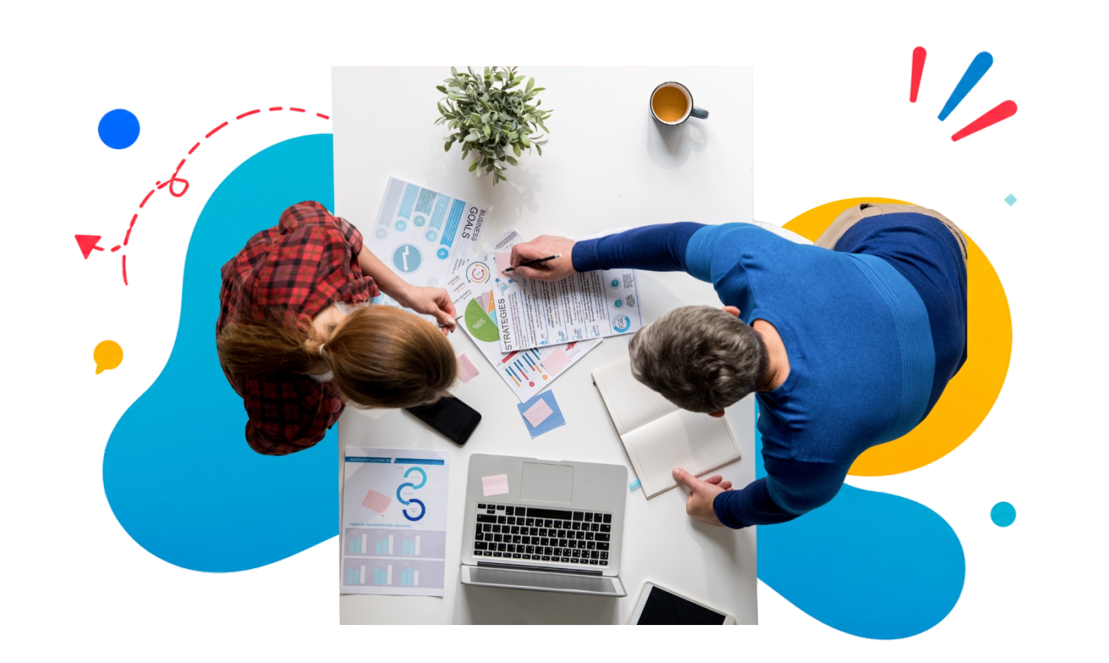 Equipo de marketing trabajando